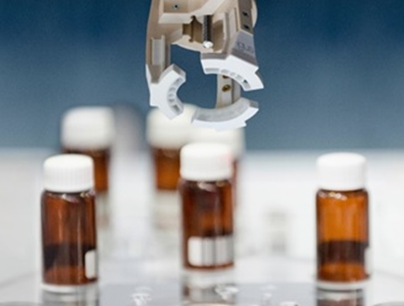 包装機械用3Dプリント製グリッパ