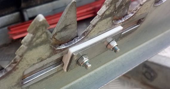 イグリデュール材質を使用した3Dプリント製スライド