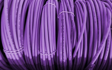 メートル単位で販売されるCan busケーブル