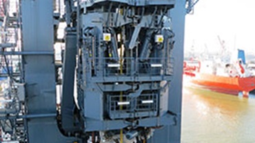 パイプ敷設装置