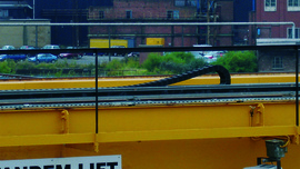 Corus Rail社の屋外クレーンに使用されているエナジチェーン