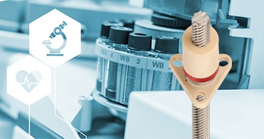 研究設備の送りねじ