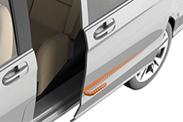 スライドドア内に使われたエナジーチェーン