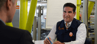 フォーム記入とファイルのアップロード