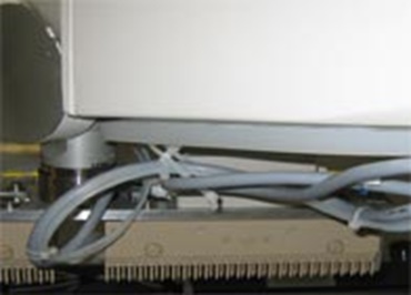 ロボットのケーブル誘導